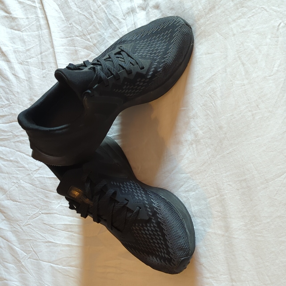 Nike Air Zoom Winflo 6